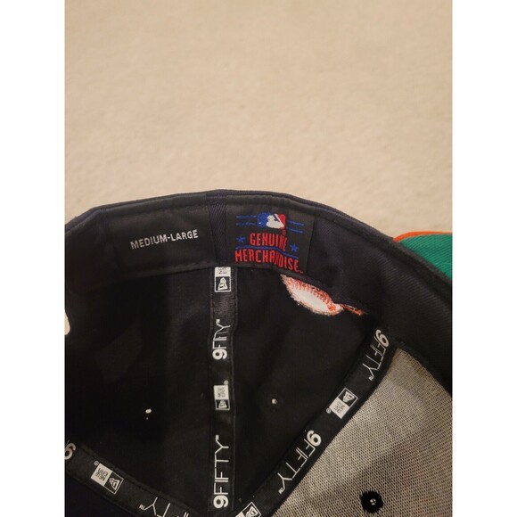 New Era 9FIFTY San Francisco Giants Strapback Graffiti Spell Out Hat baseball - Picture 6 of 9